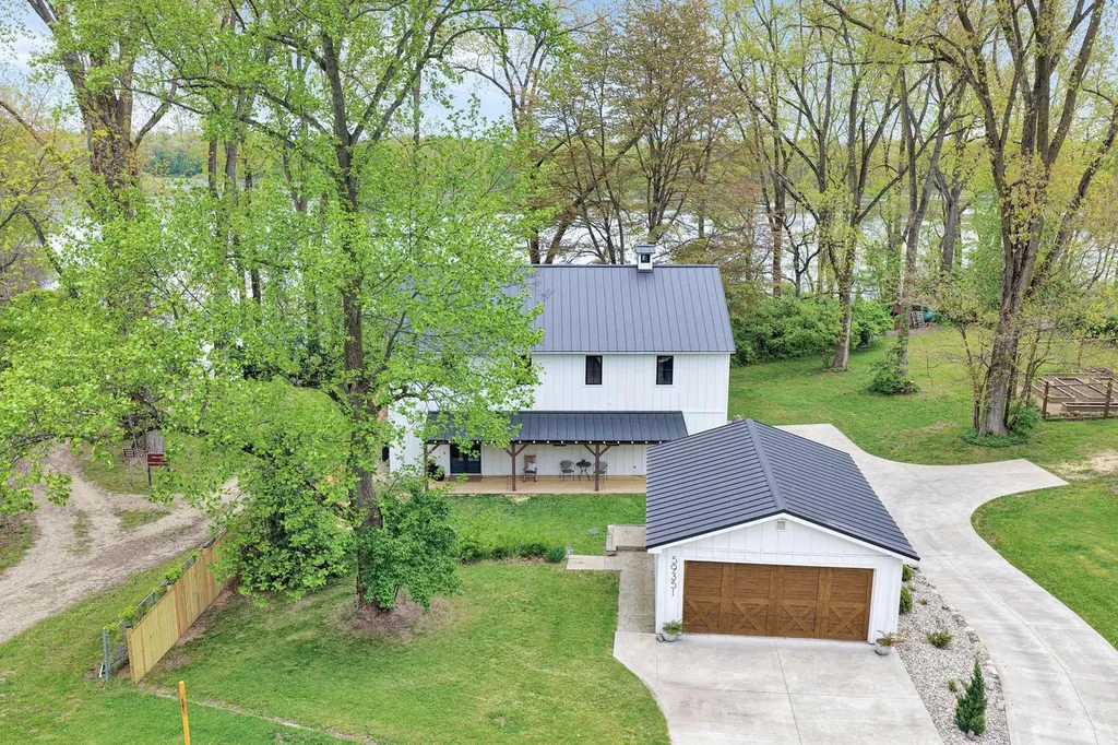 59351 Shafer Brothers Road Fabius Township MI 49093