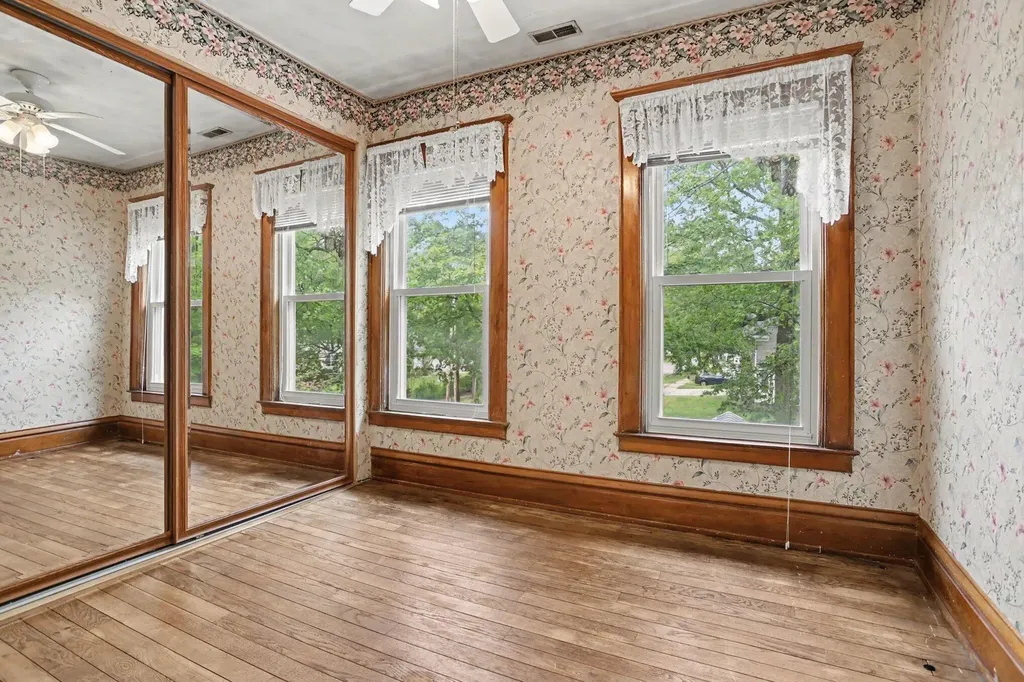 307 Center Street Dowagiac City MI 49047