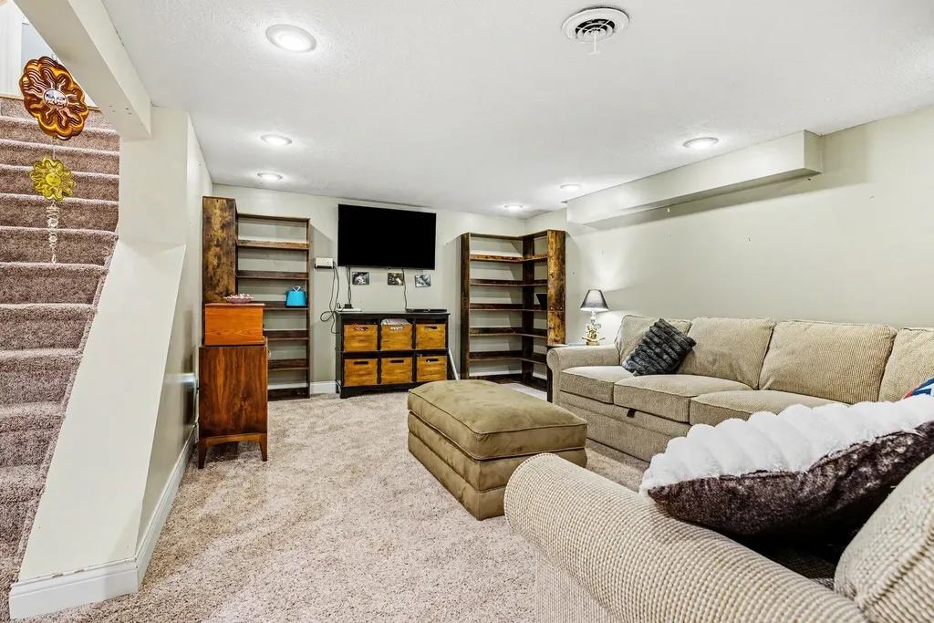 68544 Union Road S Porter Township MI 49130