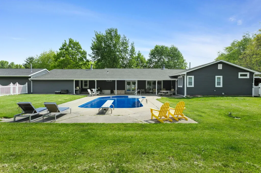 70150 Sherman Road Ontwa Township MI 49112