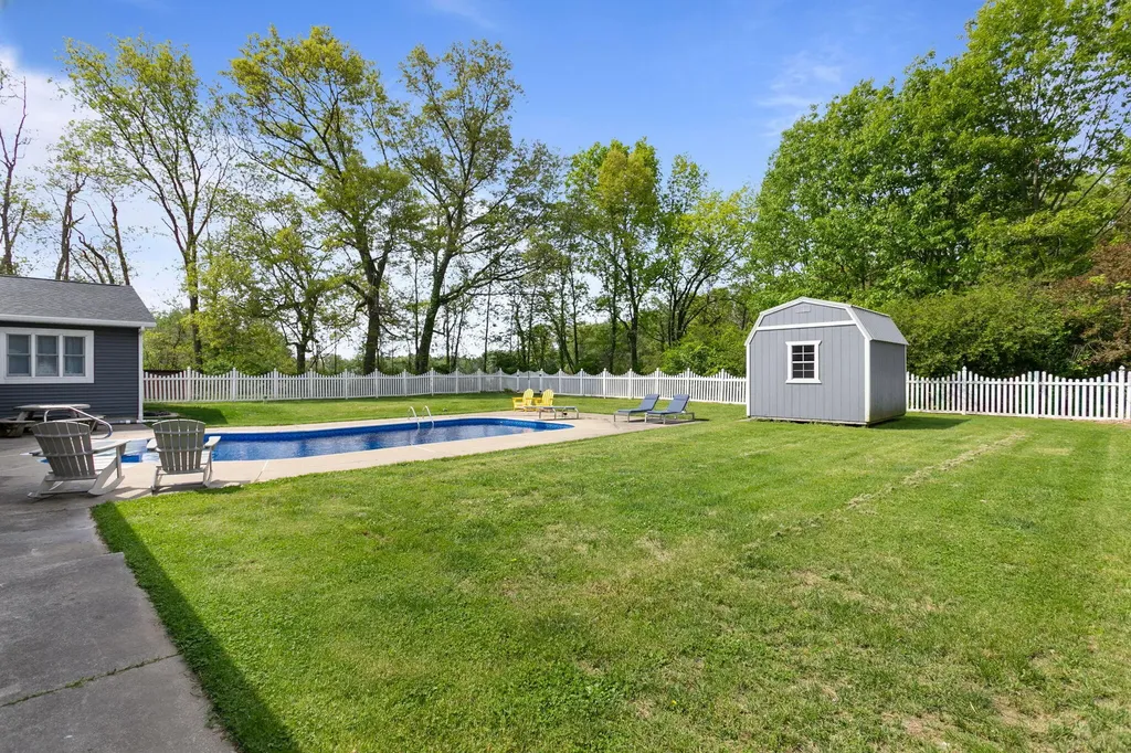 70150 Sherman Road Ontwa Township MI 49112