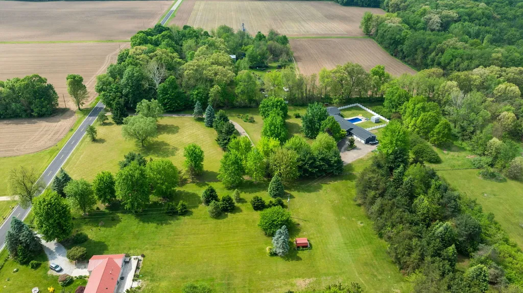 70150 Sherman Road Ontwa Township MI 49112