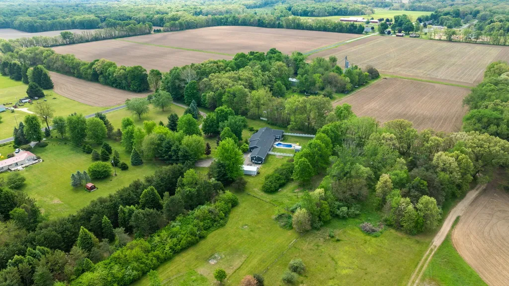 70150 Sherman Road Ontwa Township MI 49112