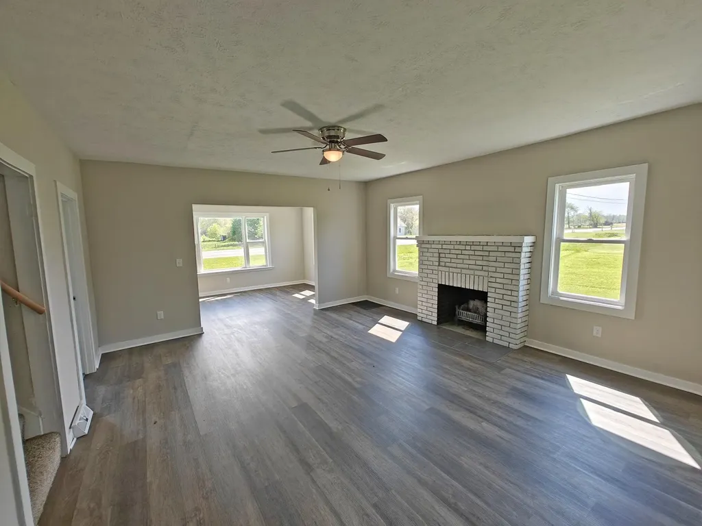 31532 M 62 W Silver Creek Township MI 49047