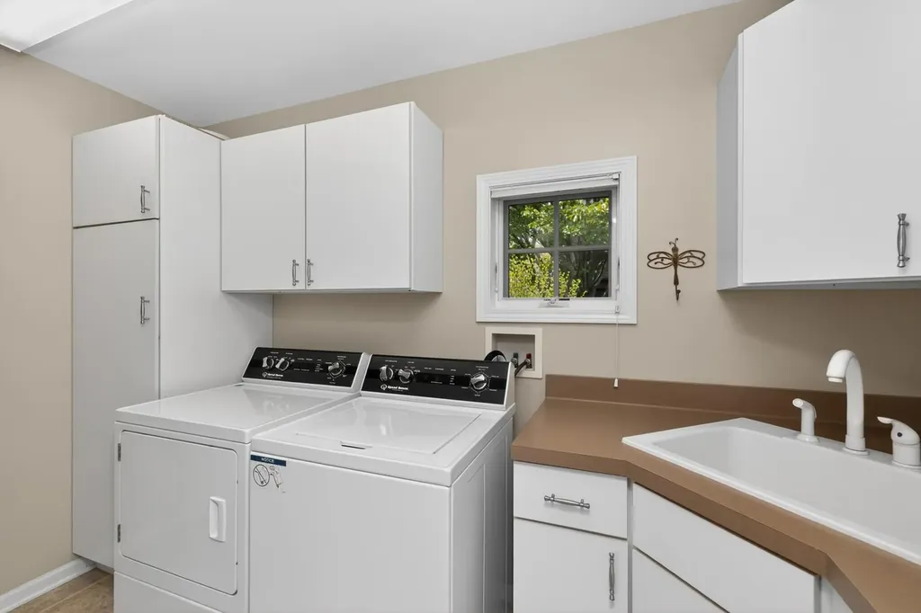 11094 Harbor Drive Fabius Township MI 49093