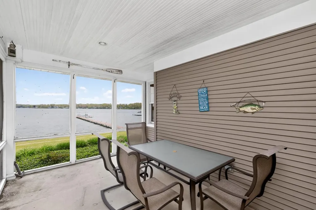 11094 Harbor Drive Fabius Township MI 49093