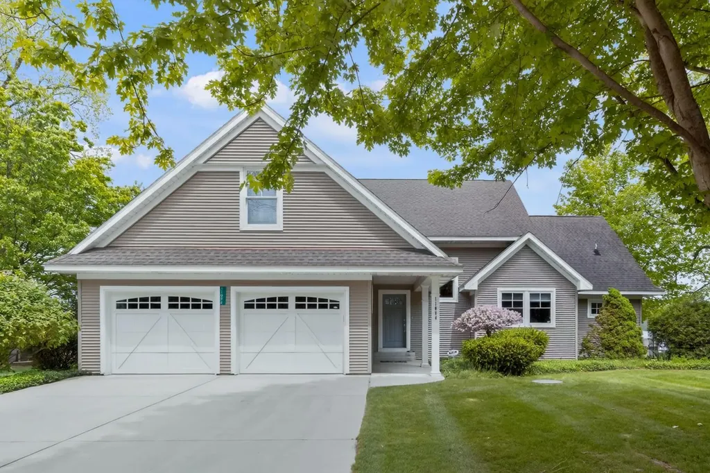 11094 Harbor Drive Fabius Township MI 49093