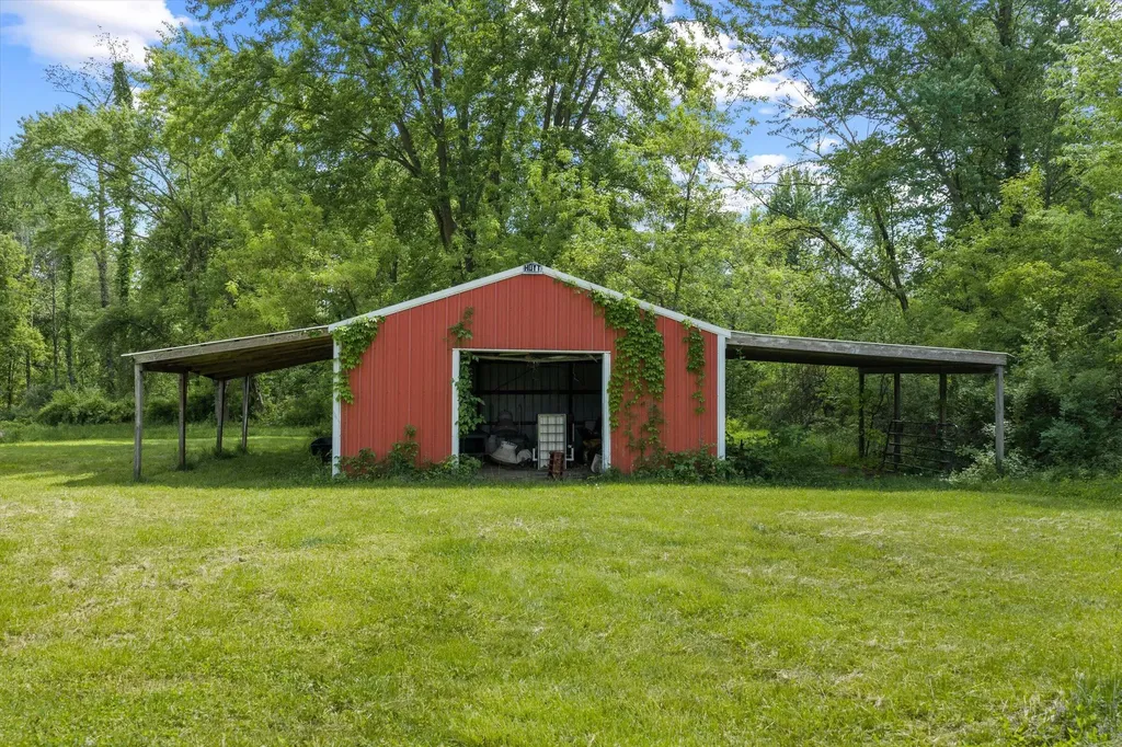 66435 Union Road Calvin Township MI 49031