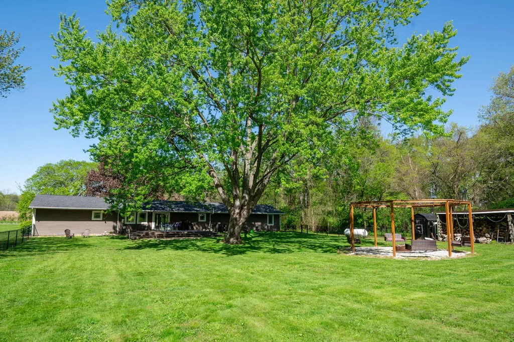 2431 Pritchard Drive Niles Township MI 49120