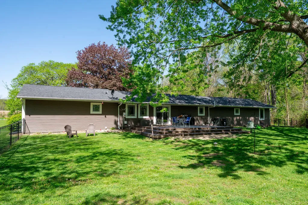 2431 Pritchard Drive Niles Township MI 49120