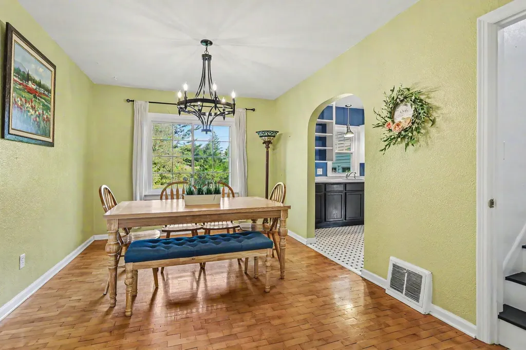 8765 Grove Avenue Oronoko Charter Township MI 49103