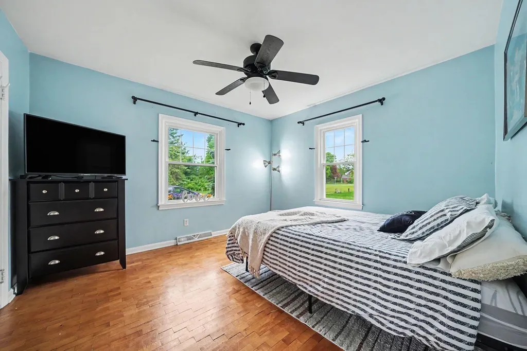 8765 Grove Avenue Oronoko Charter Township MI 49103