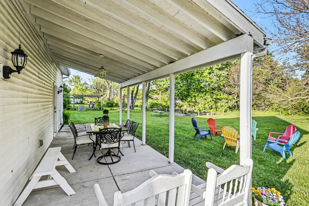 8765 Grove Avenue Oronoko Charter Township MI 49103