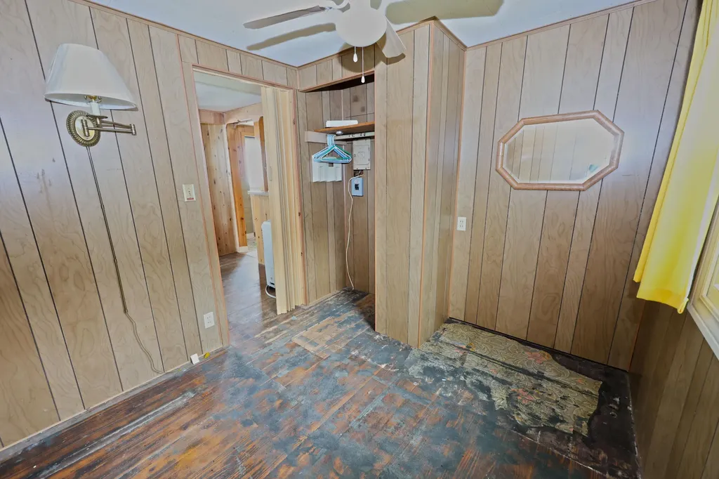31050 Curran Beach Silver Creek Township MI 49047