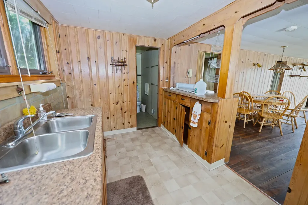 31050 Curran Beach Silver Creek Township MI 49047