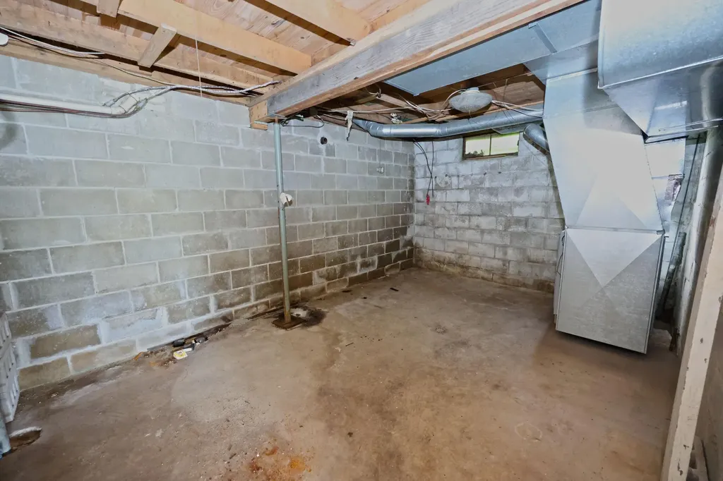31050 Curran Beach Silver Creek Township MI 49047