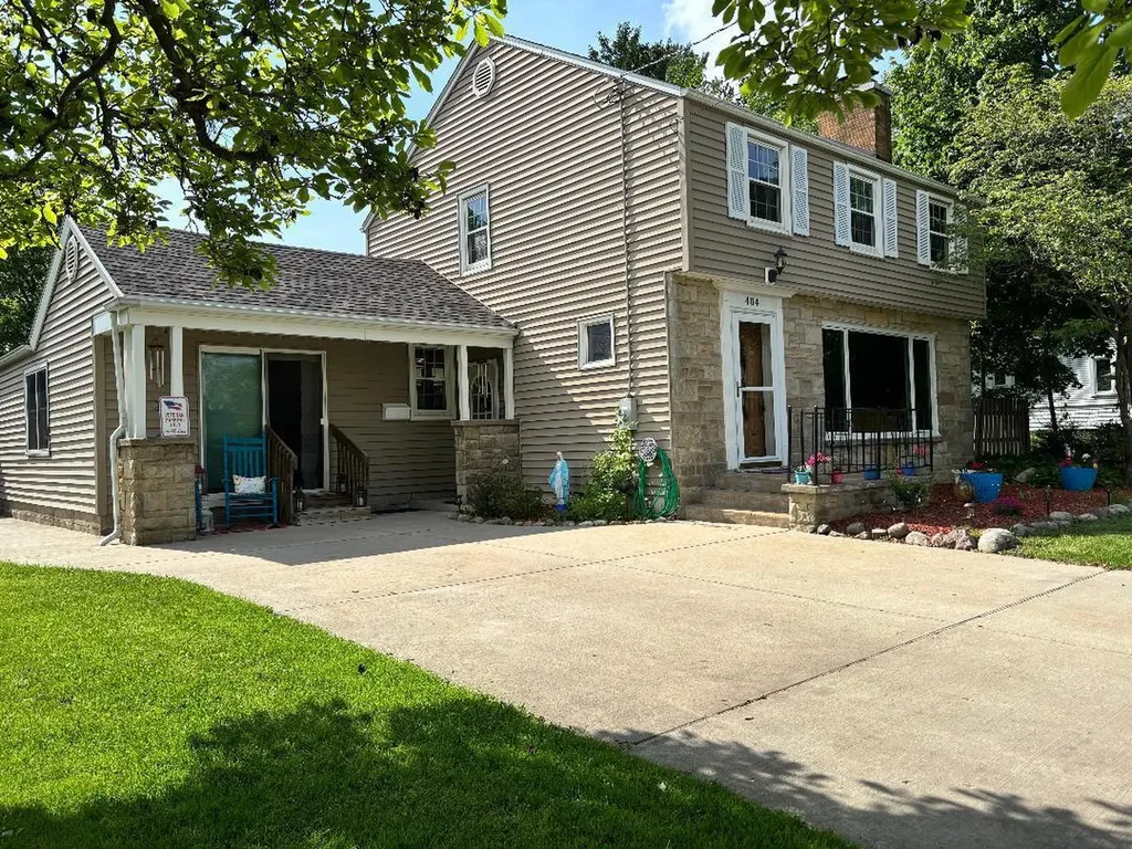 404 Cedar Street Three Oaks Village MI 49128