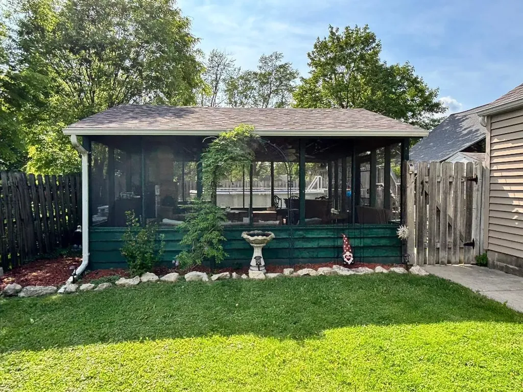 404 Cedar Street Three Oaks Village MI 49128