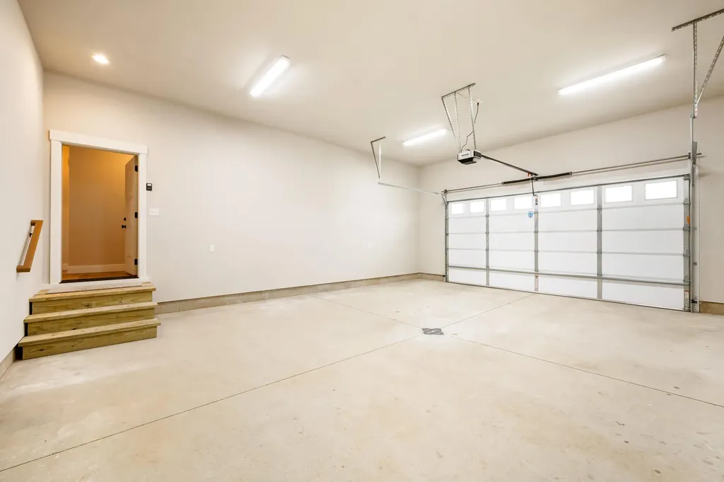 2560 Noellyn Drive Oronoko Charter Township MI 49103