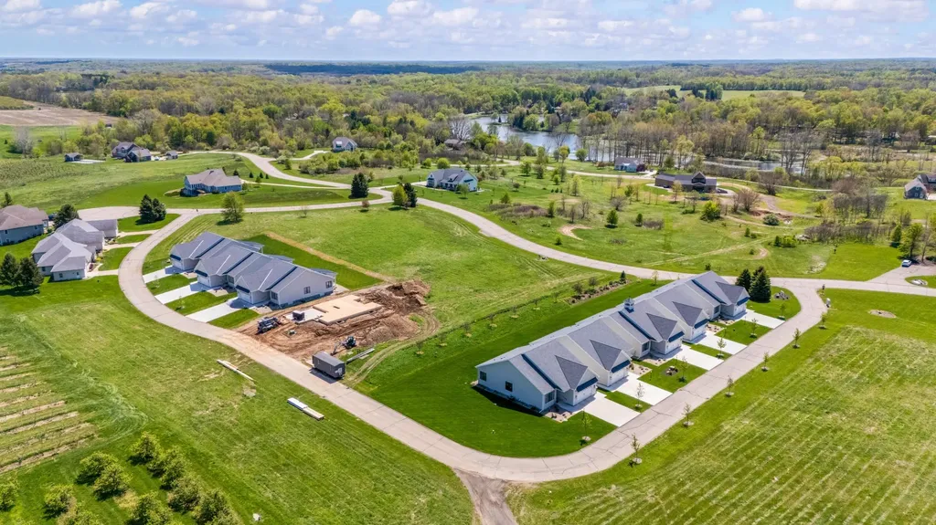 2560 Noellyn Drive Oronoko Charter Township MI 49103