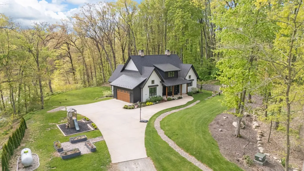 70037 Winding Pines Parkway Milton Township MI 49120
