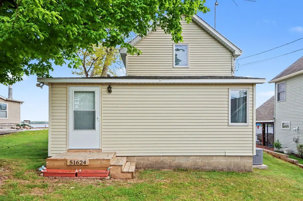 51624 Fish Lake Drive Marcellus Township MI 49067