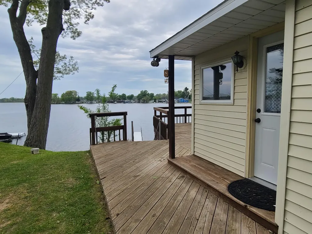 51624 Fish Lake Drive Marcellus Township MI 49067