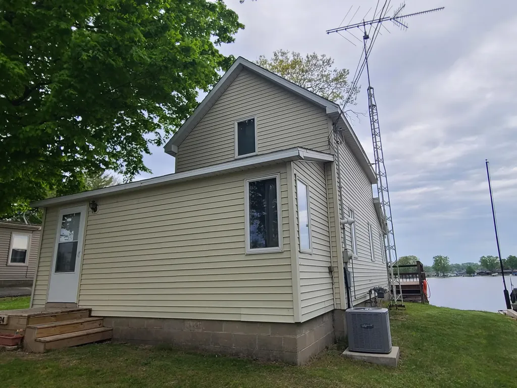 51624 Fish Lake Drive Marcellus Township MI 49067