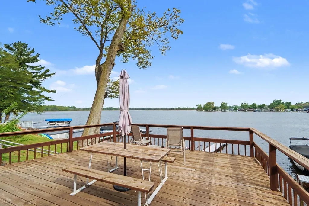 51624 Fish Lake Drive Marcellus Township MI 49067