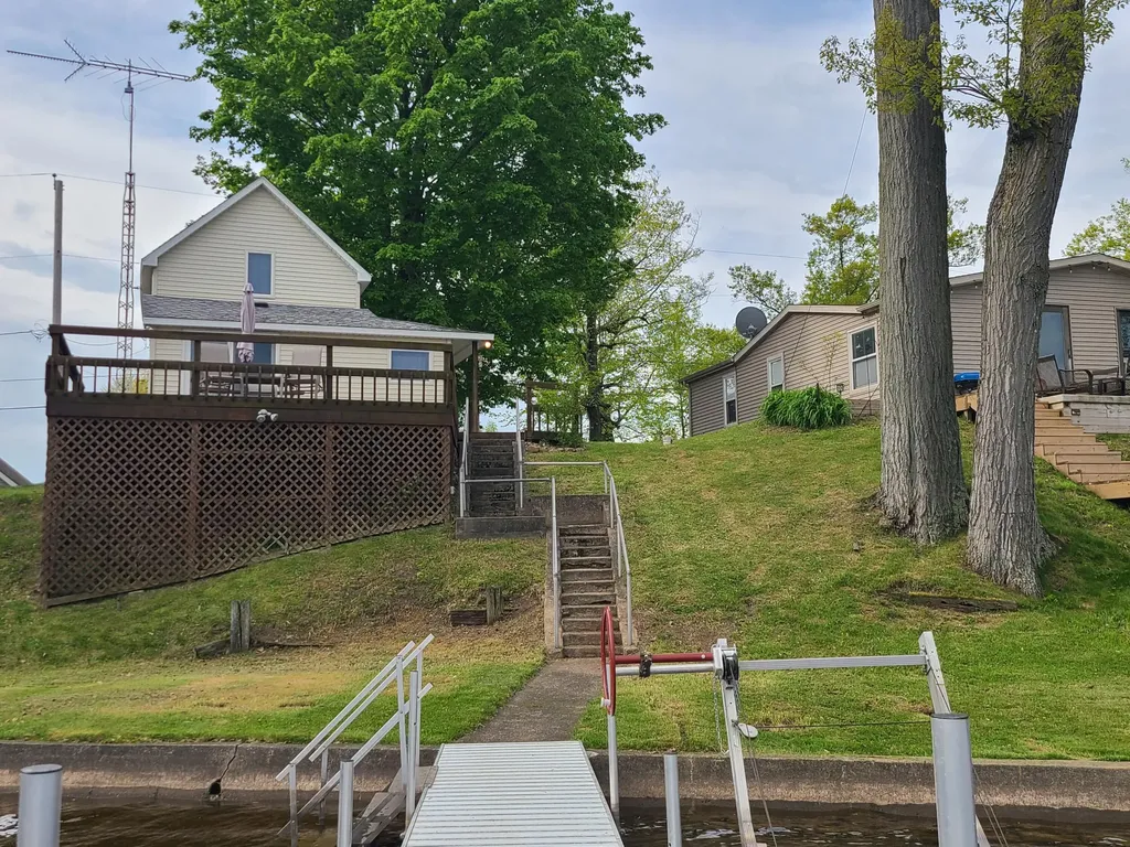 51624 Fish Lake Drive Marcellus Township MI 49067