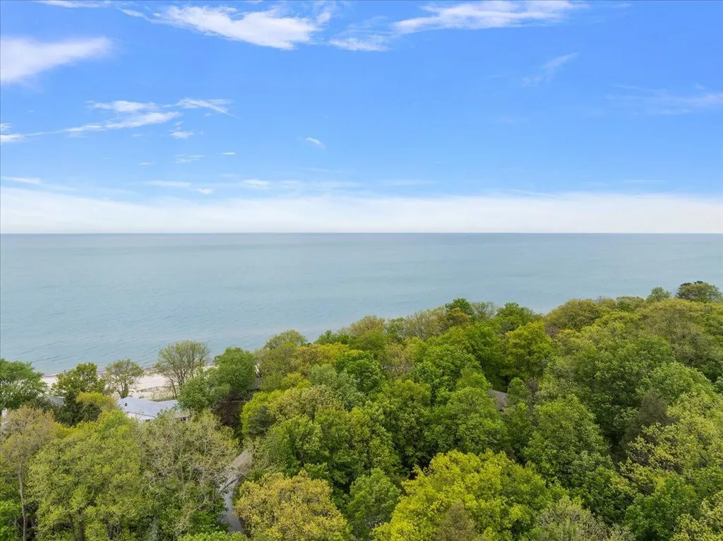 604 Pine Lane Chikaming Township MI 49125