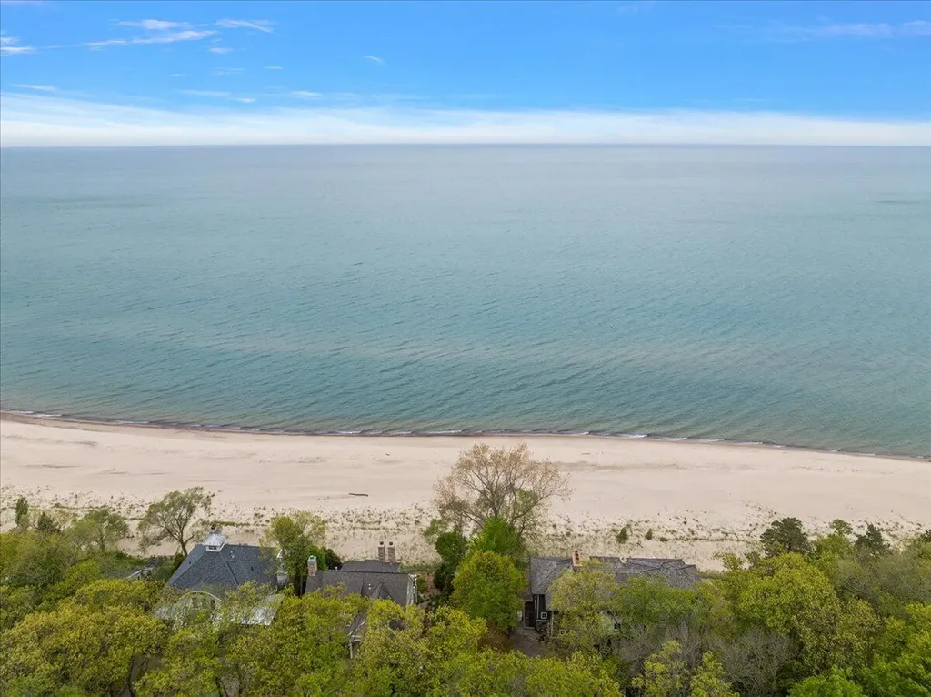 604 Pine Lane Chikaming Township MI 49125