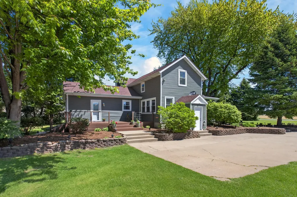 9064 Ruggles Road Baroda Township MI 49101