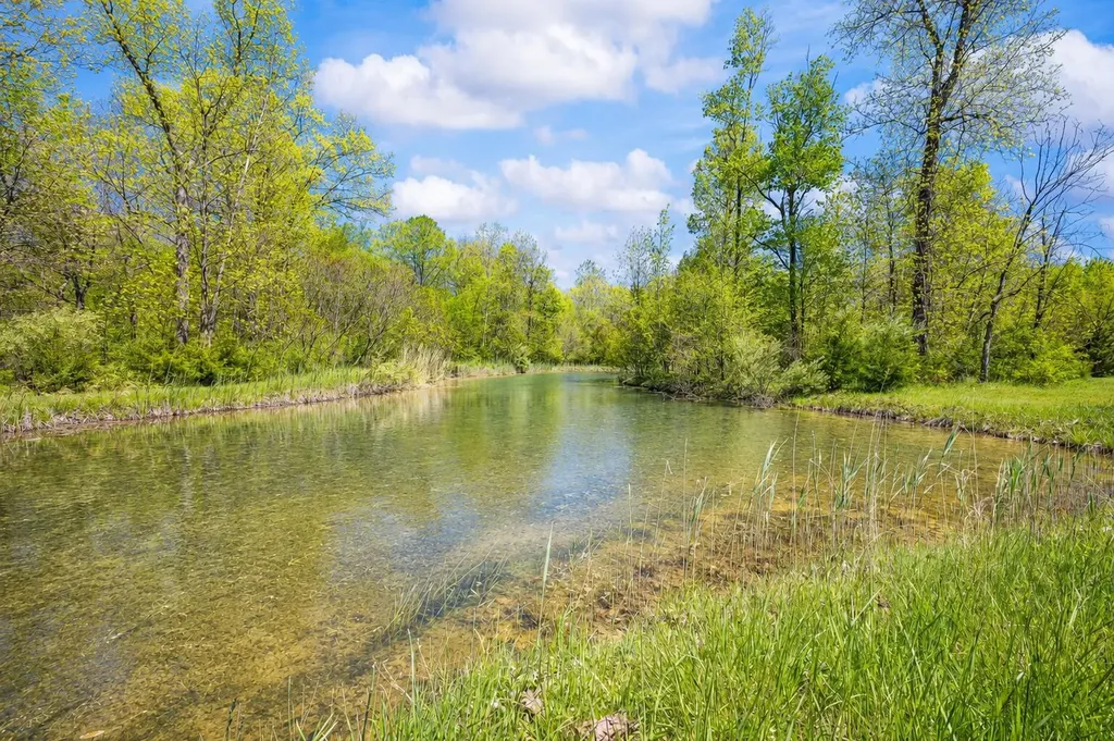 5553 Hidden Pond Lane Chikaming Township MI 49125