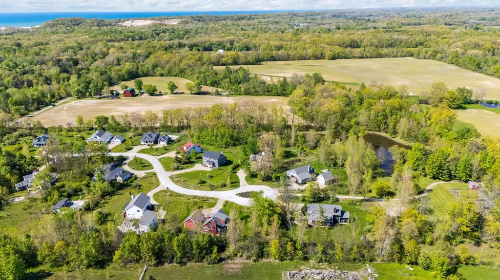 5553 Hidden Pond Lane Chikaming Township MI 49125