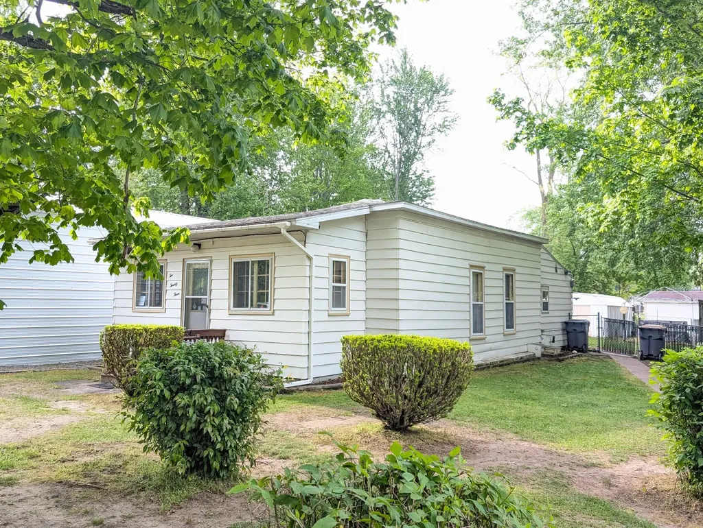 223 W High Street Bangor City MI 49013