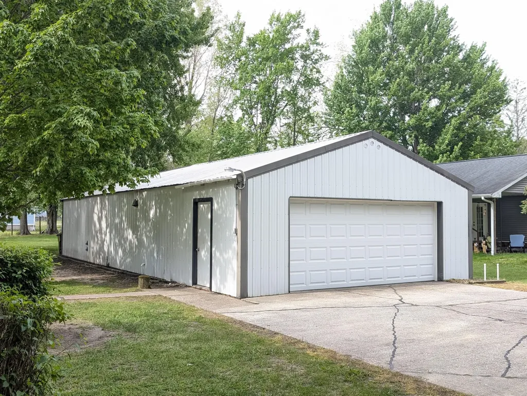 223 W High Street Bangor City MI 49013