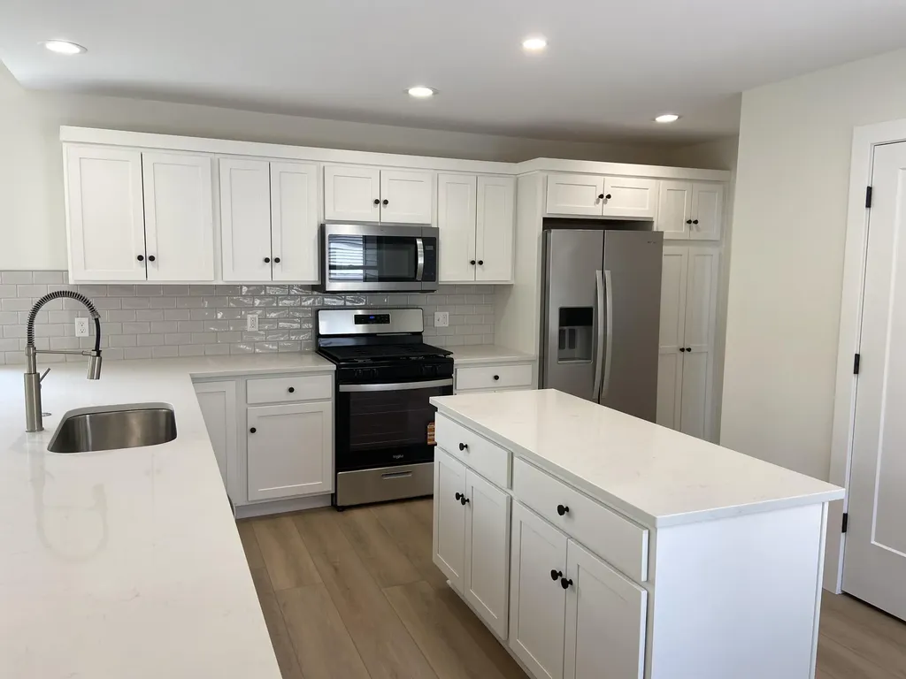 728 Violet Way Royalton Township MI 49085
