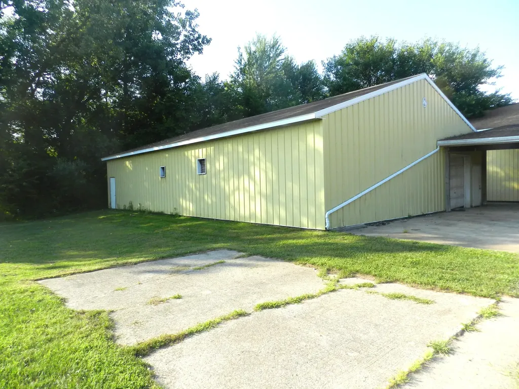 100 Industrial Park Road Bangor City MI 49013