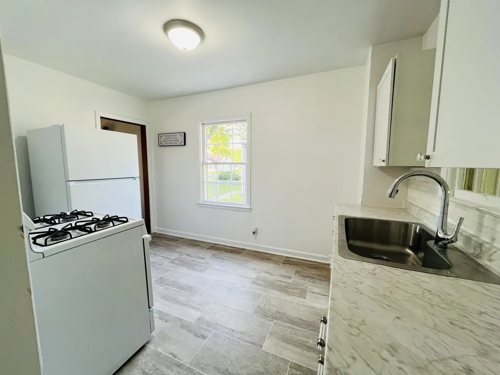 380 N Mccord Street Benton Harbor City MI 49022