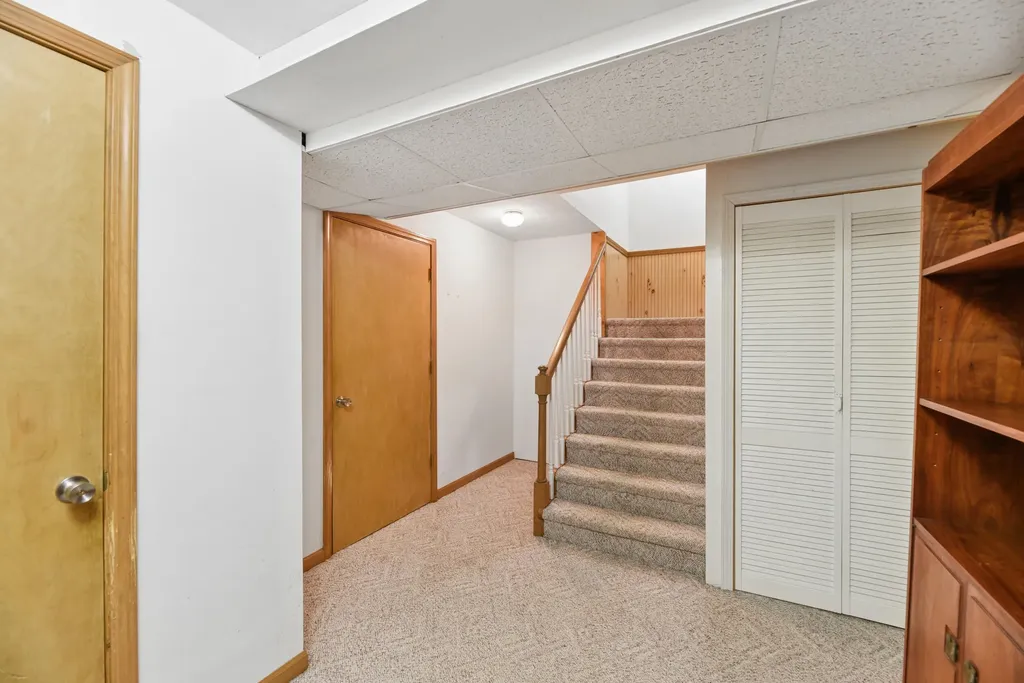201 Scenic View Drive Niles Township MI 49120