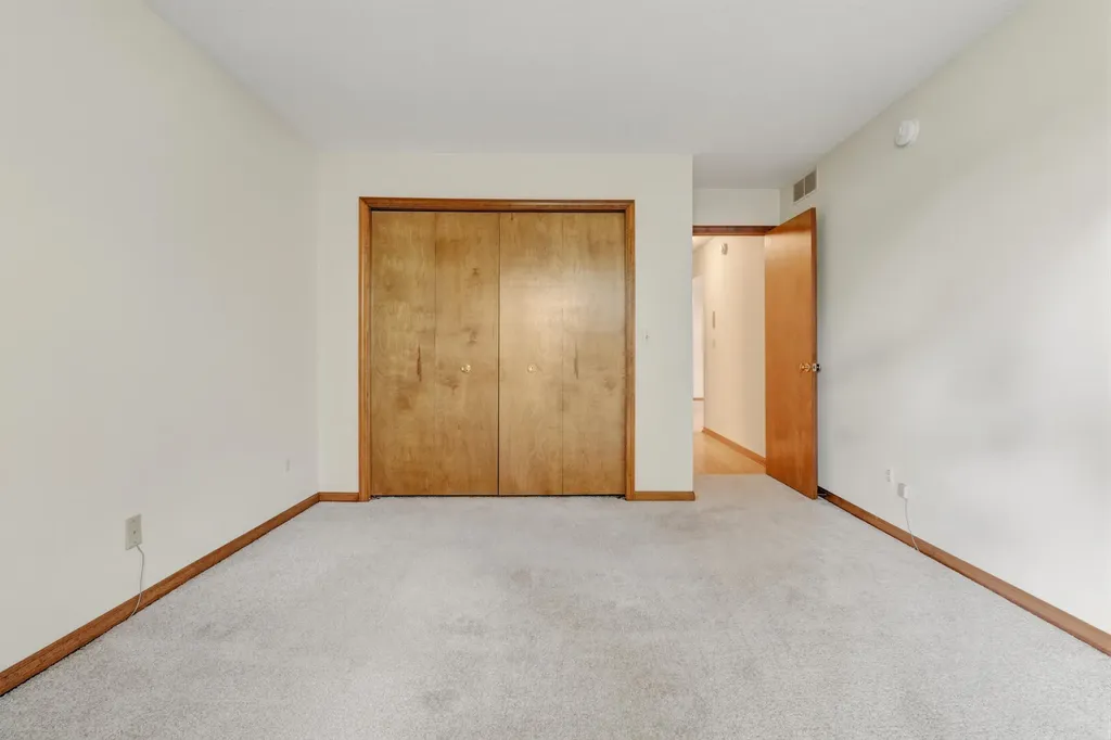 643 Crestview Street Holland City MI 49423