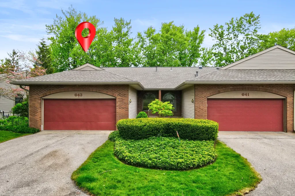 643 Crestview Street Holland City MI 49423