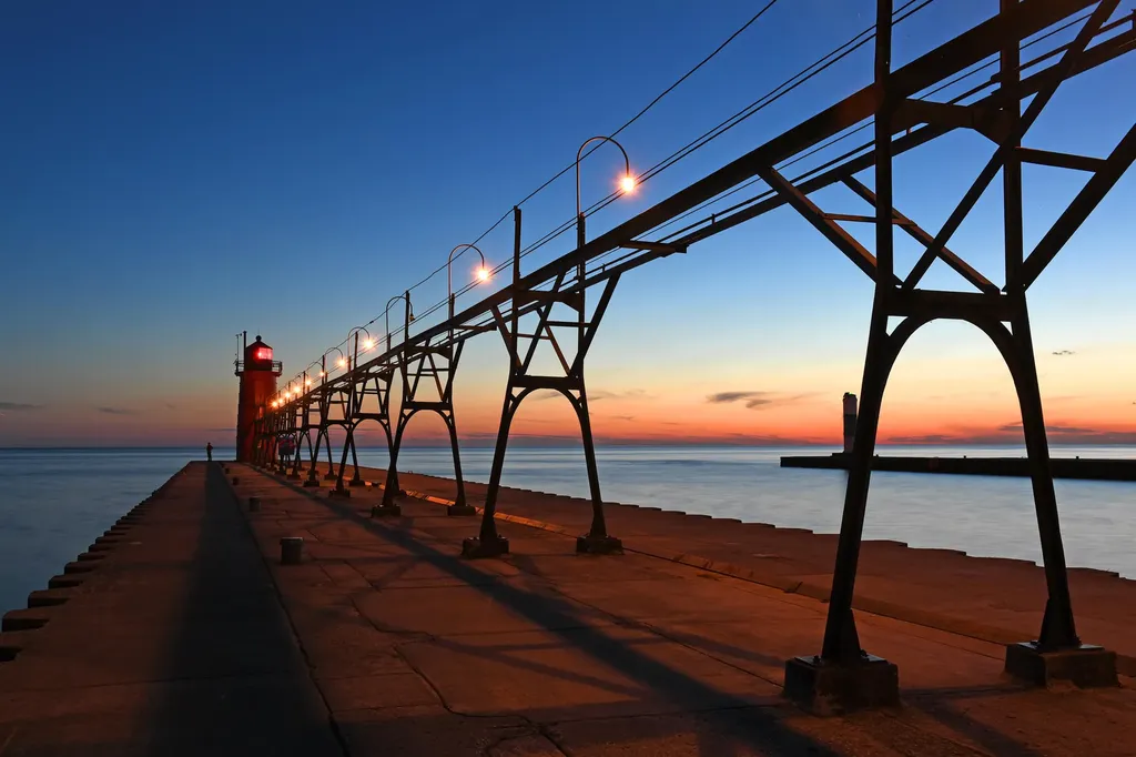 912 Indiana Avenue South Haven City MI 49090