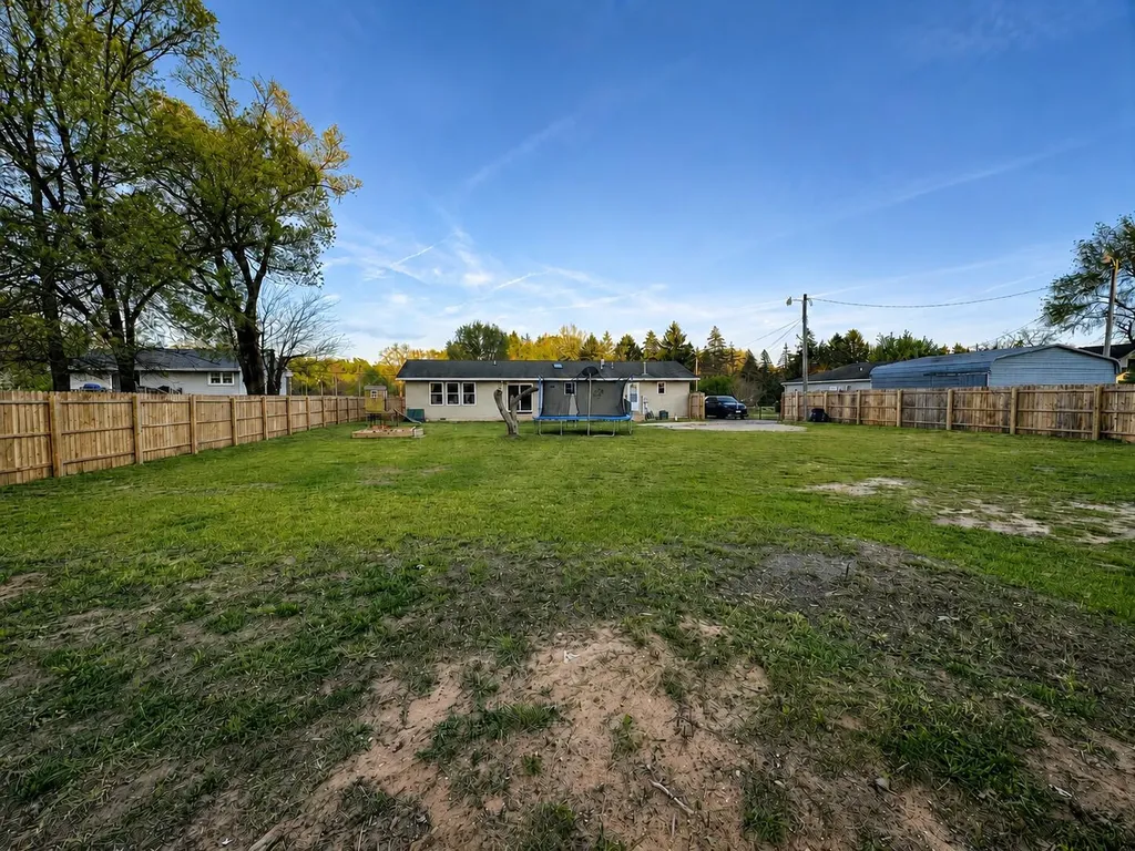 58144 M 51 S Pokagon Township MI 49047