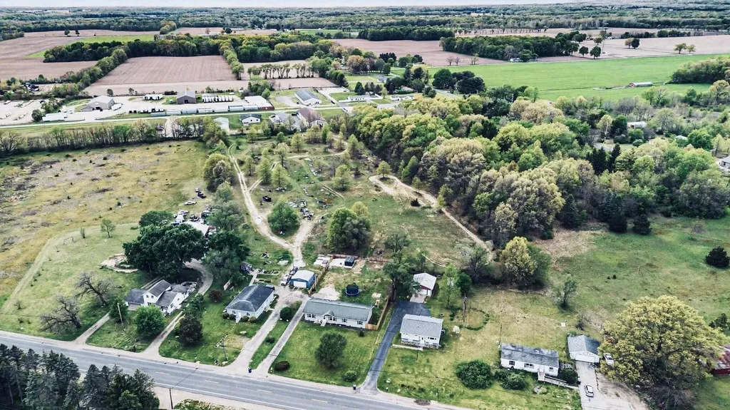 58144 M 51 S Pokagon Township MI 49047