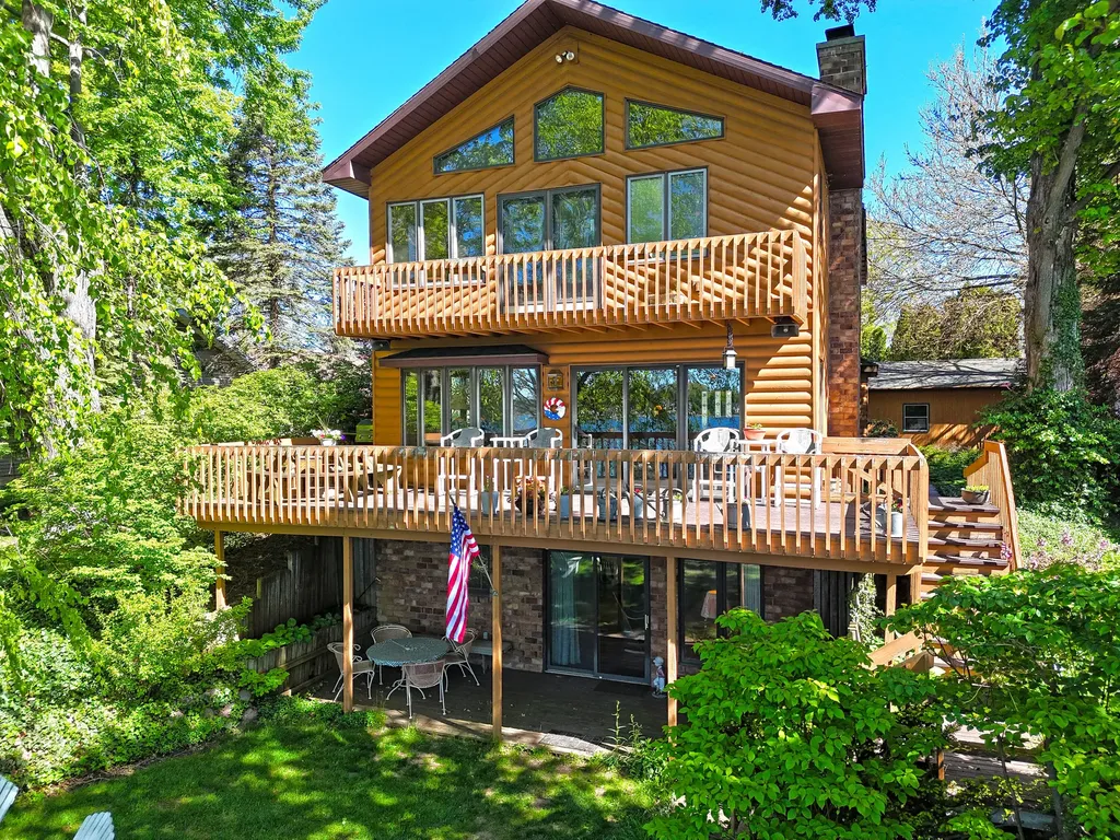 94579 County Road 690 Keeler Township MI 49047