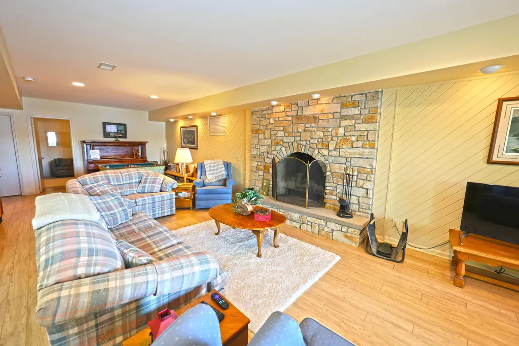 94579 County Road 690 Keeler Township MI 49047