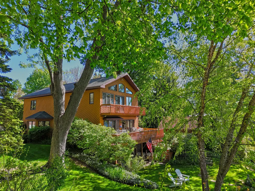 94579 County Road 690 Keeler Township MI 49047