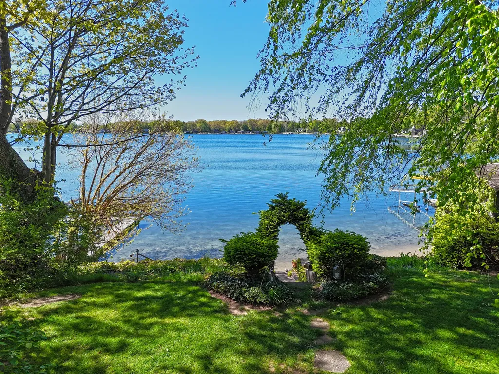 94579 County Road 690 Keeler Township MI 49047